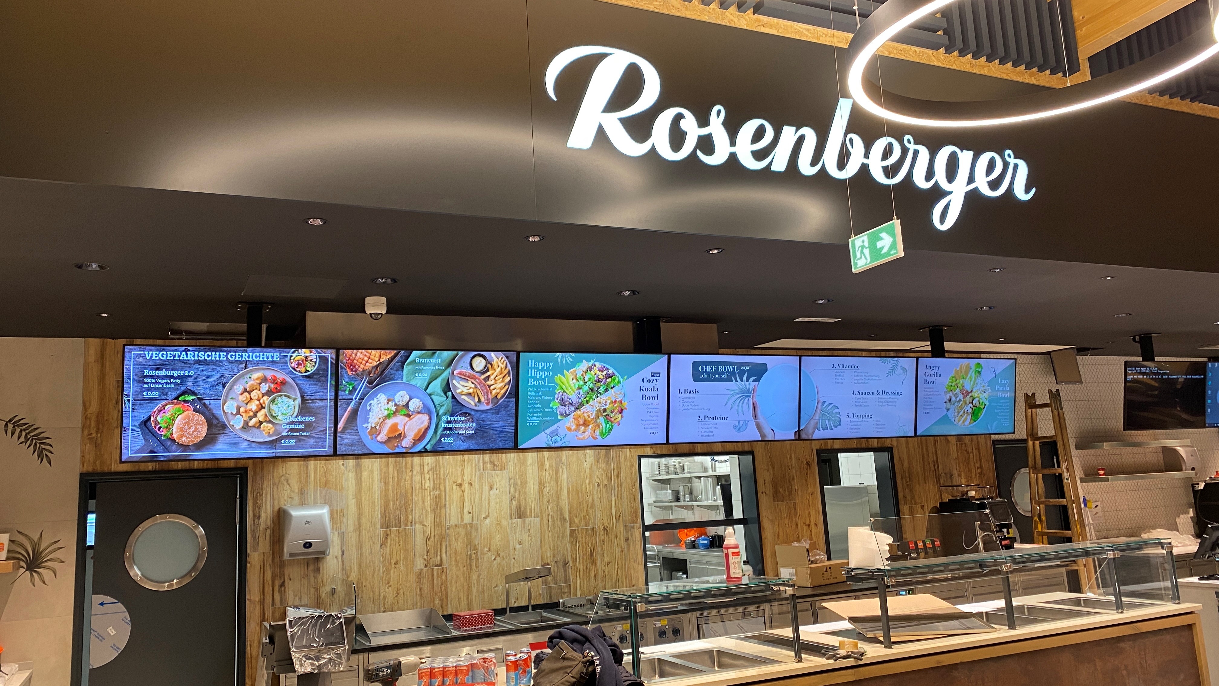 Digital Signage
